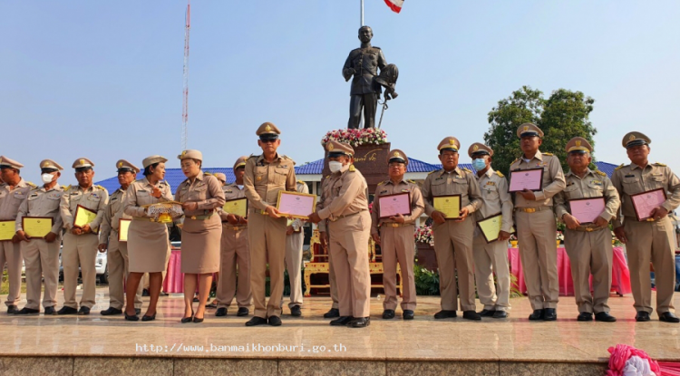 เข้าร่วมกิจกรรมงานวันท้องถิ่นไทย วันที่ 18 มีนาคม ณ หน้าที่ว่าการอำเภอครบุรี